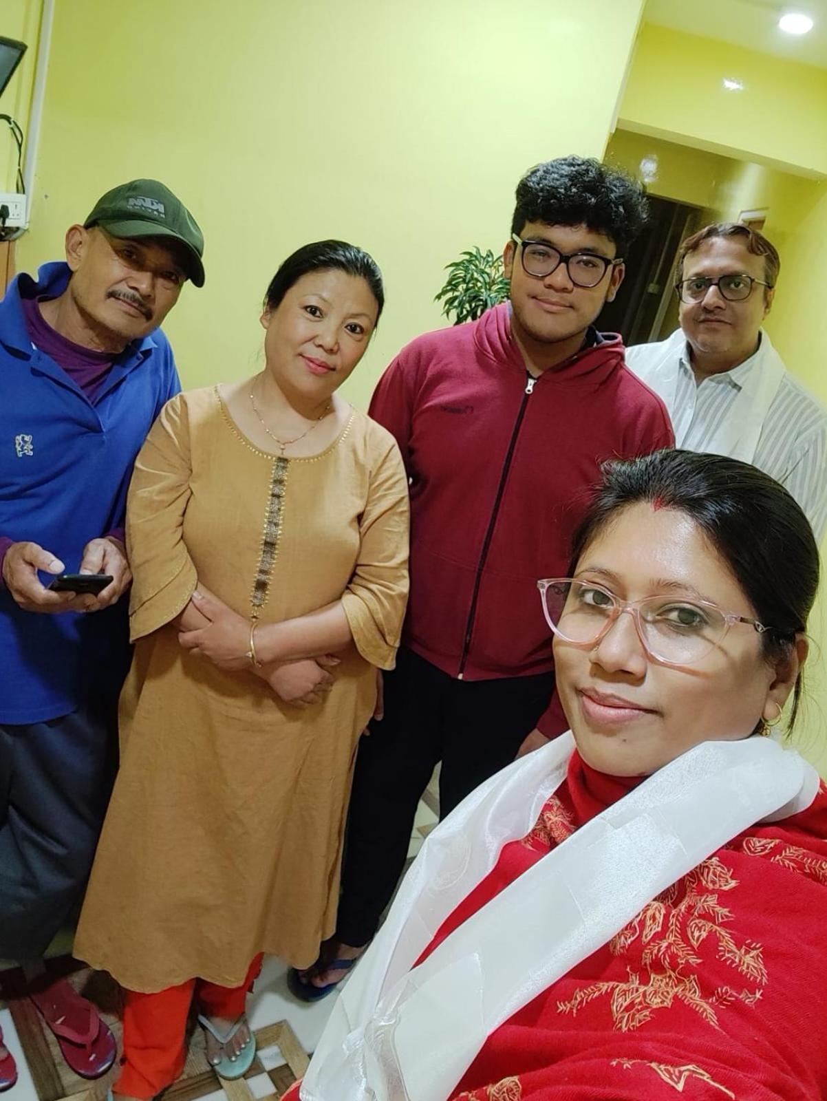 Dew Drops Guest House Darjeeling  Ngoại thất bức ảnh