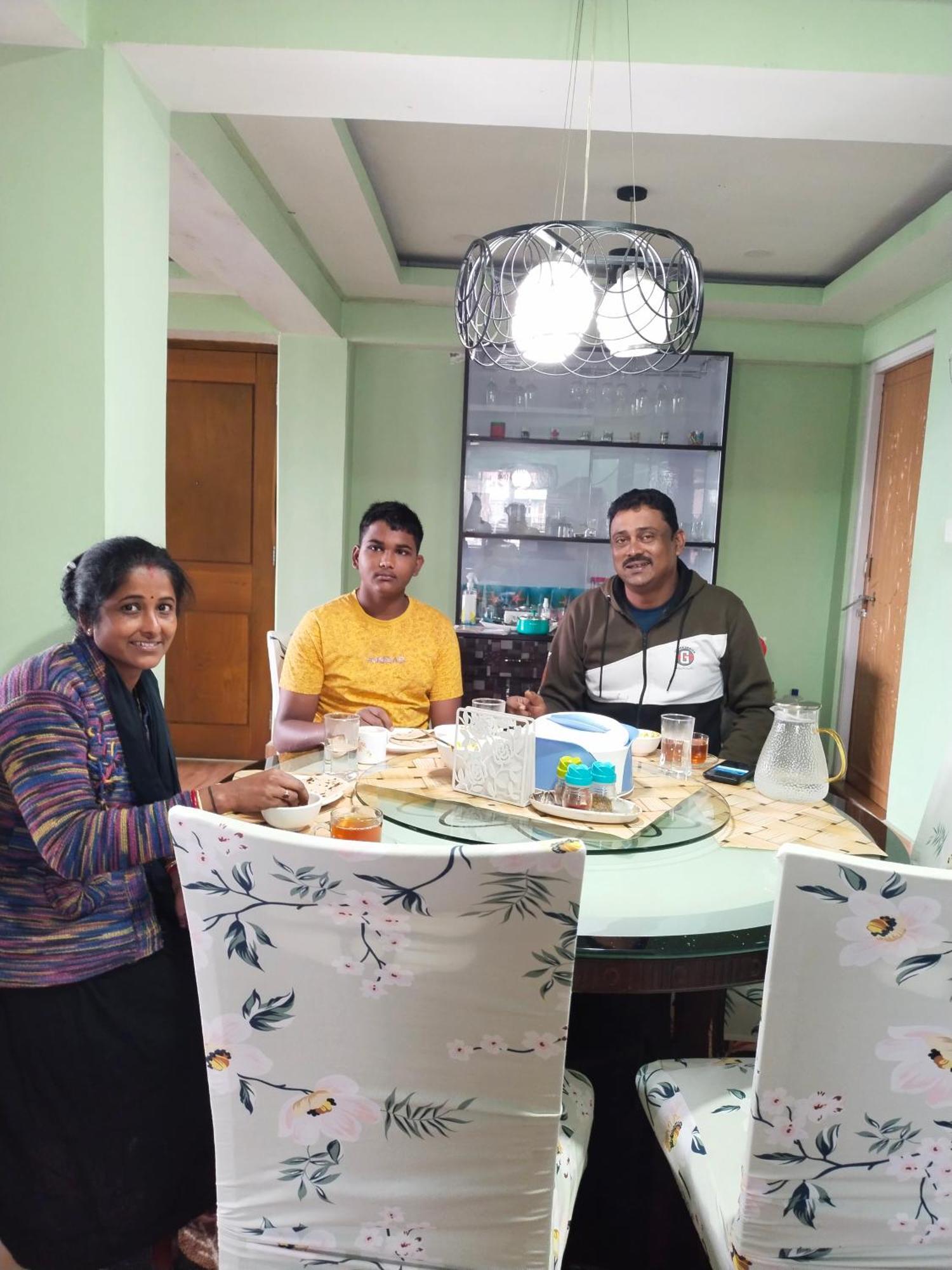 Dew Drops Guest House Darjeeling  Ngoại thất bức ảnh