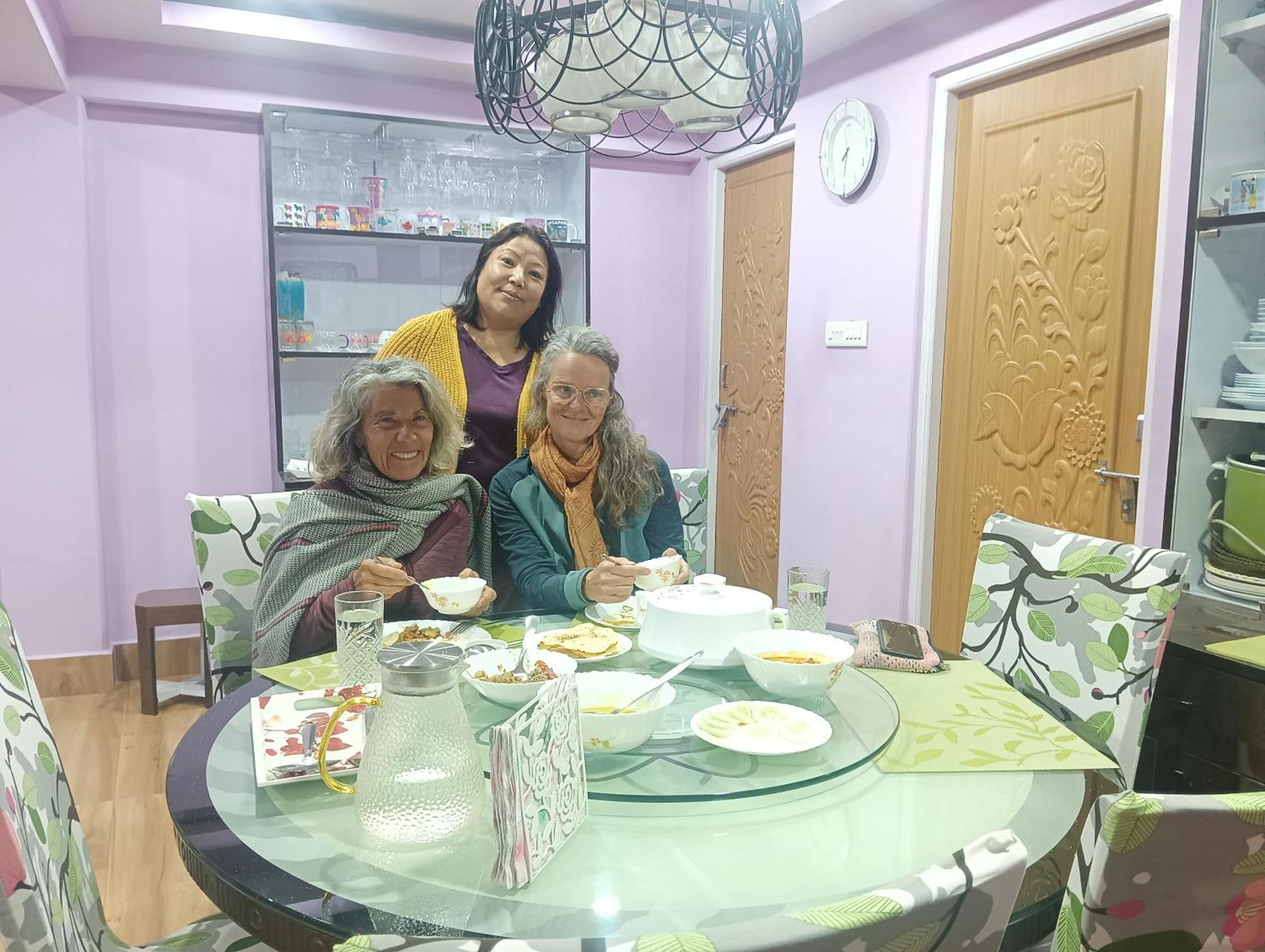 Dew Drops Guest House Darjeeling  Ngoại thất bức ảnh